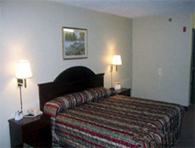 Days Inn By Wyndham Galliano La Bagian luar foto